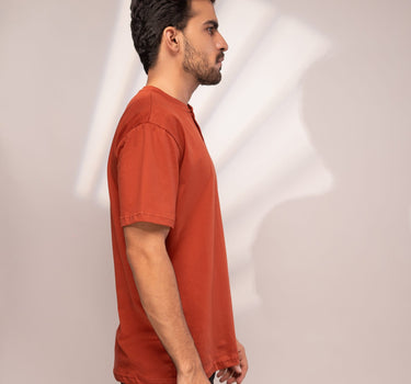 Basic Henley Tee (Rust)